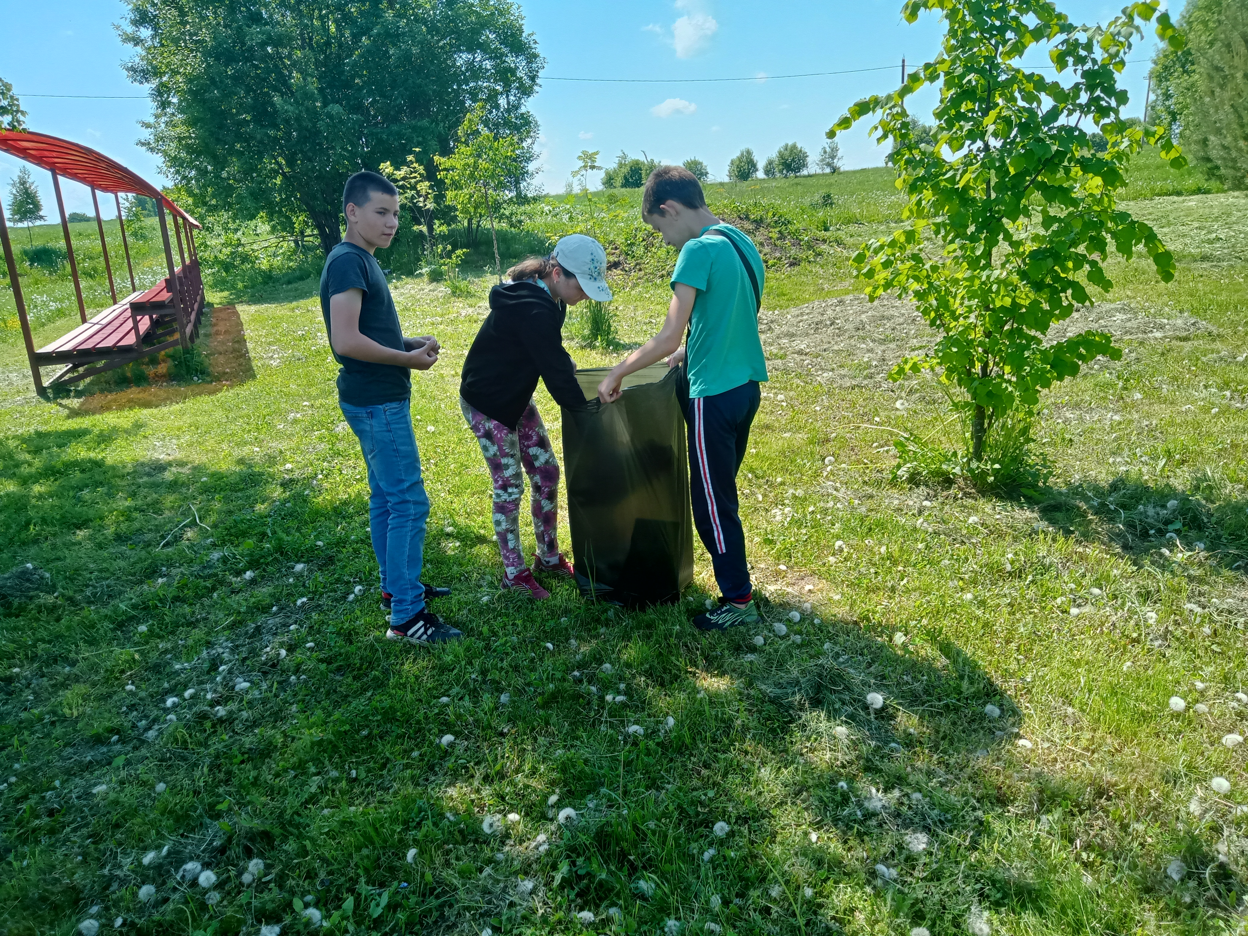 Экологическая акция по сбору мусора